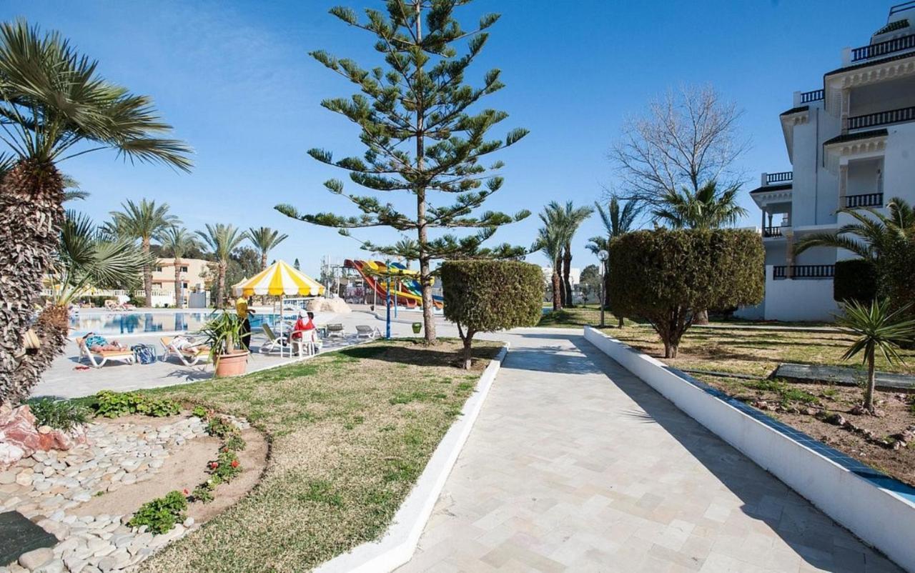Riviera Hotel - Family Only Port El Kantaoui Exteriör bild