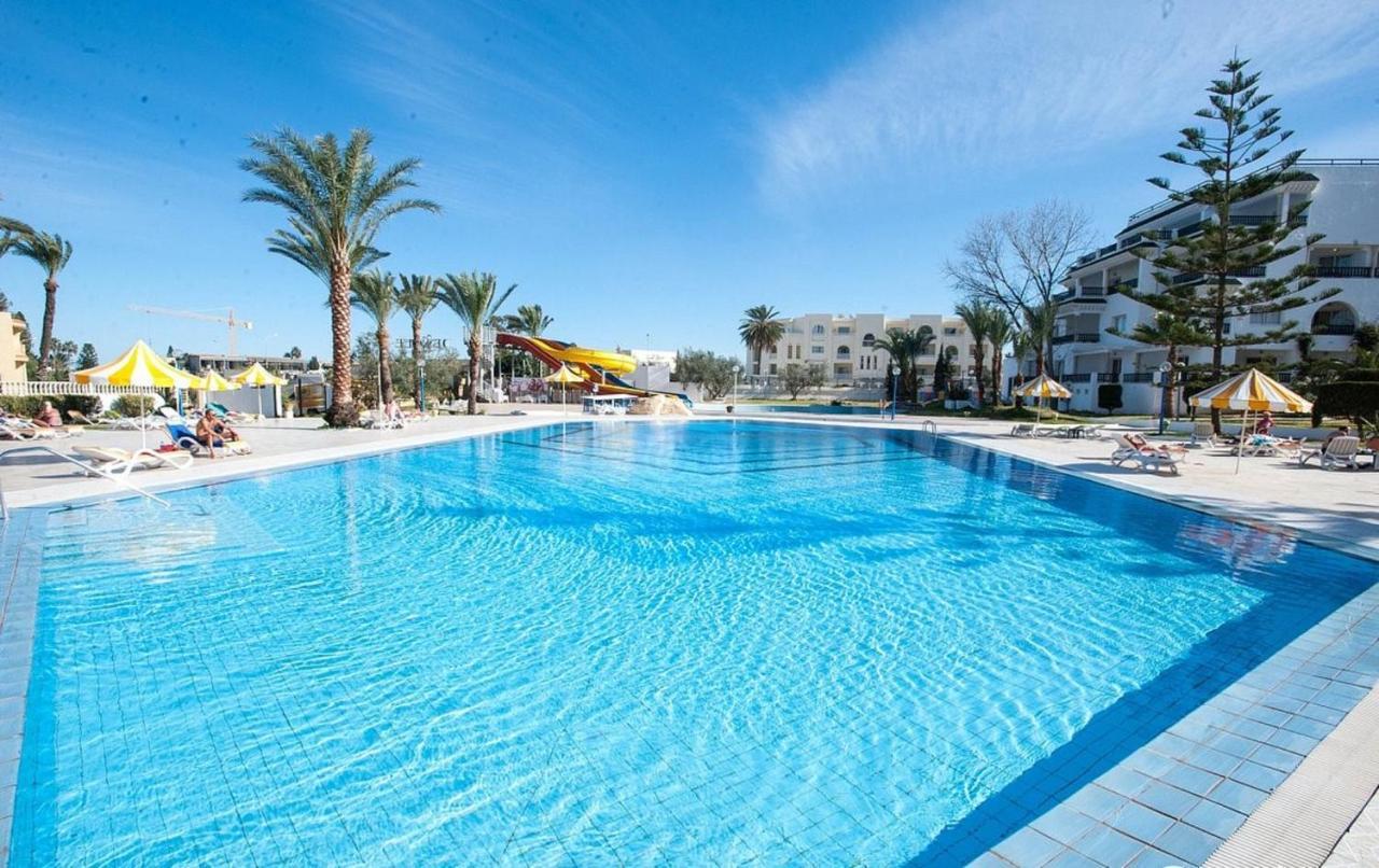 Riviera Hotel - Family Only Port El Kantaoui Exteriör bild